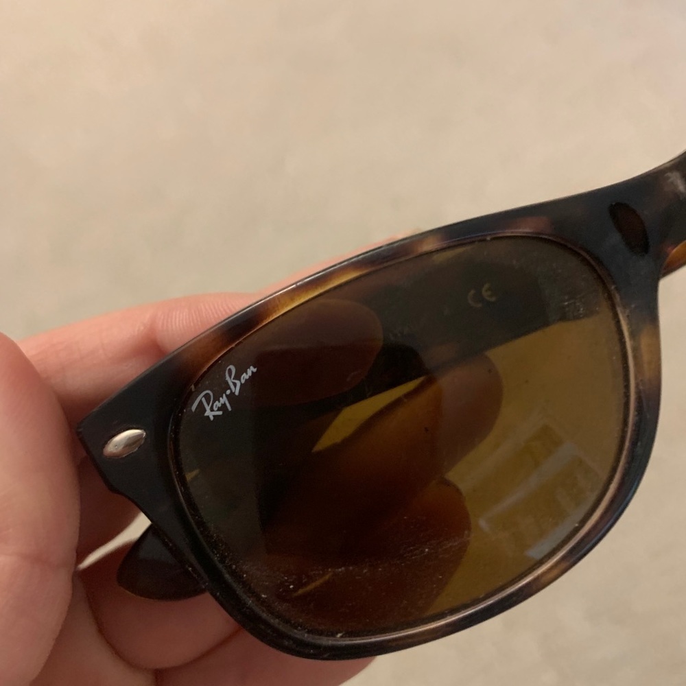Ray bans - Picture 2 of 3